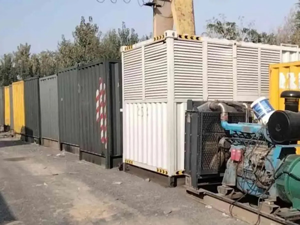 凉州200KW柴油发电机机组每小时油耗是多少？
