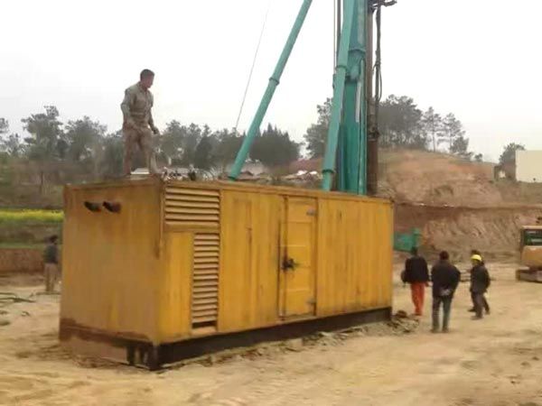 凉州如何判断水冷式机油散热器密封件是否需要更换？